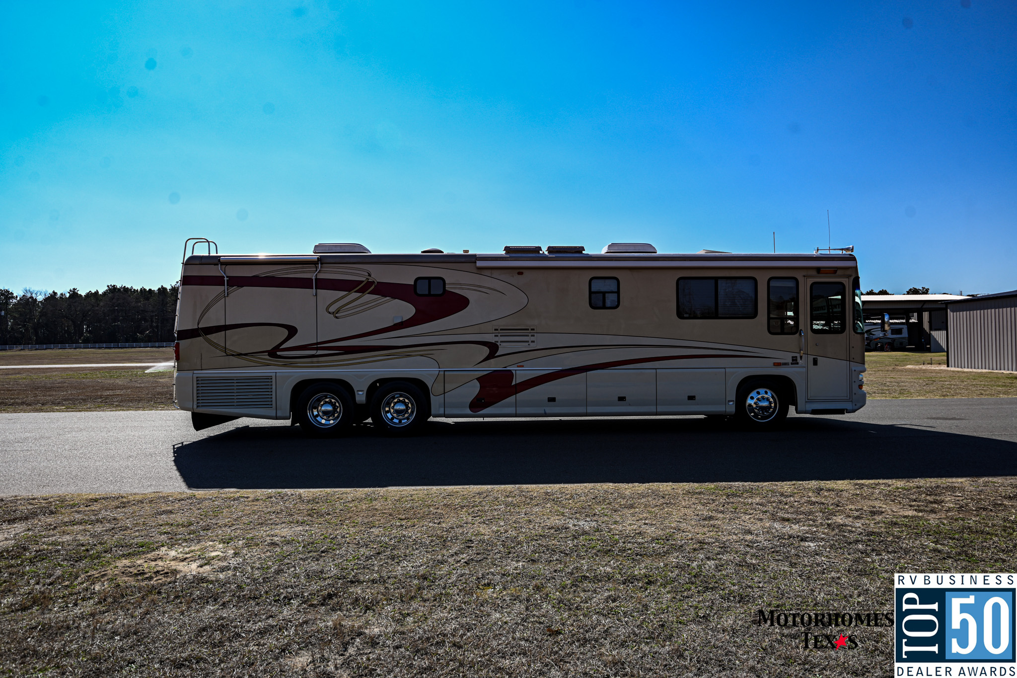2002 Foretravel U320 4020 PBDS - exterior 4