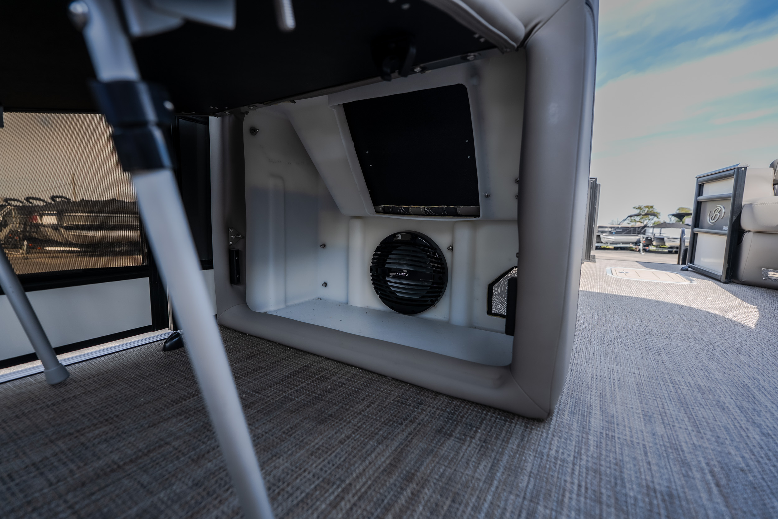2023 Barletta Lusso 25UCA - Image 31