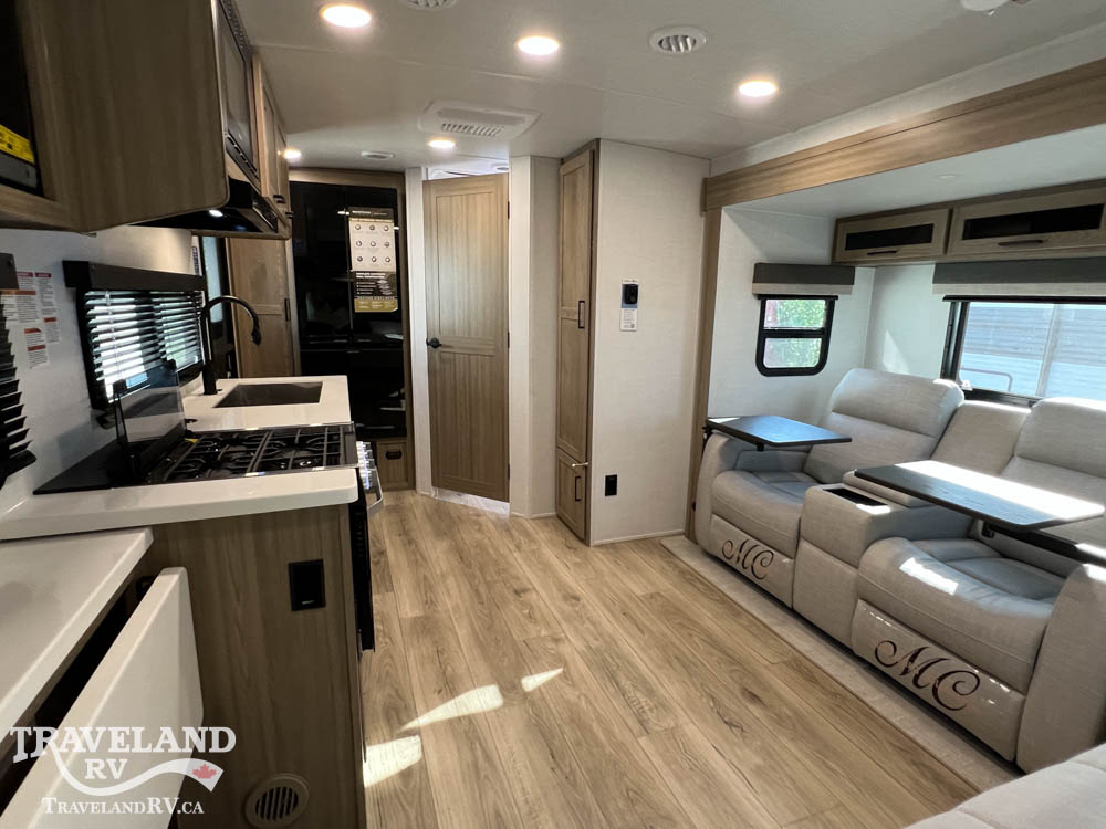 2027 Forest River Rockwood Mini Lite 2205S - Image 4
