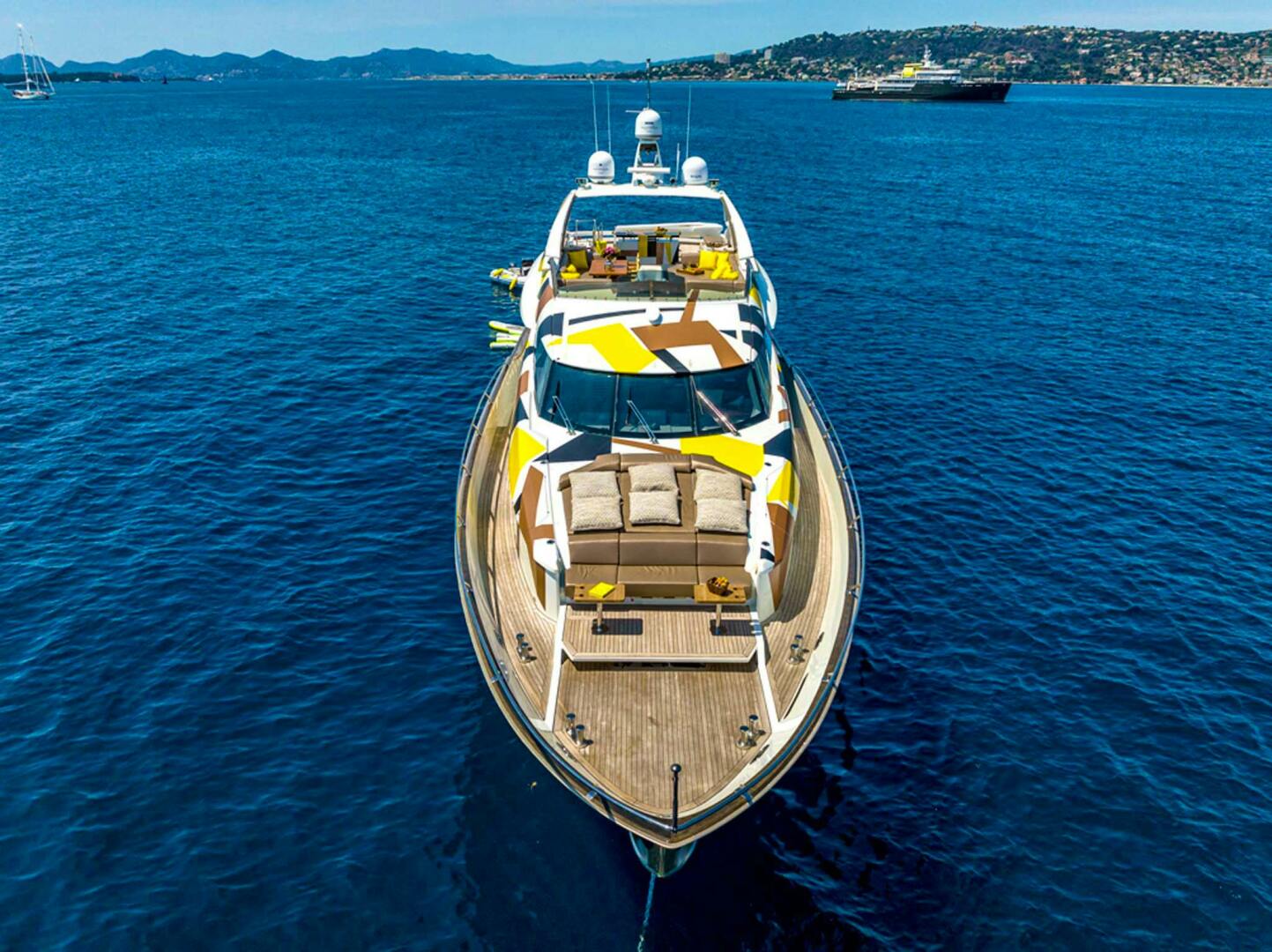 2007 Peri Yachts Peri 29 - Image 2