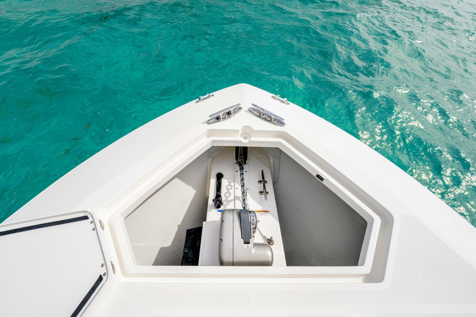 2024 SeaVee 322z - Image 22