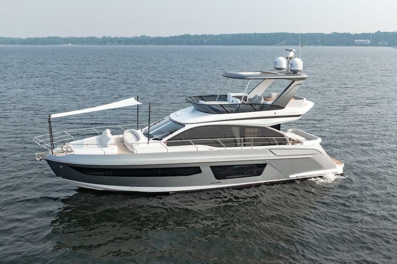 2023 Azimut Fly 53 - Image 9