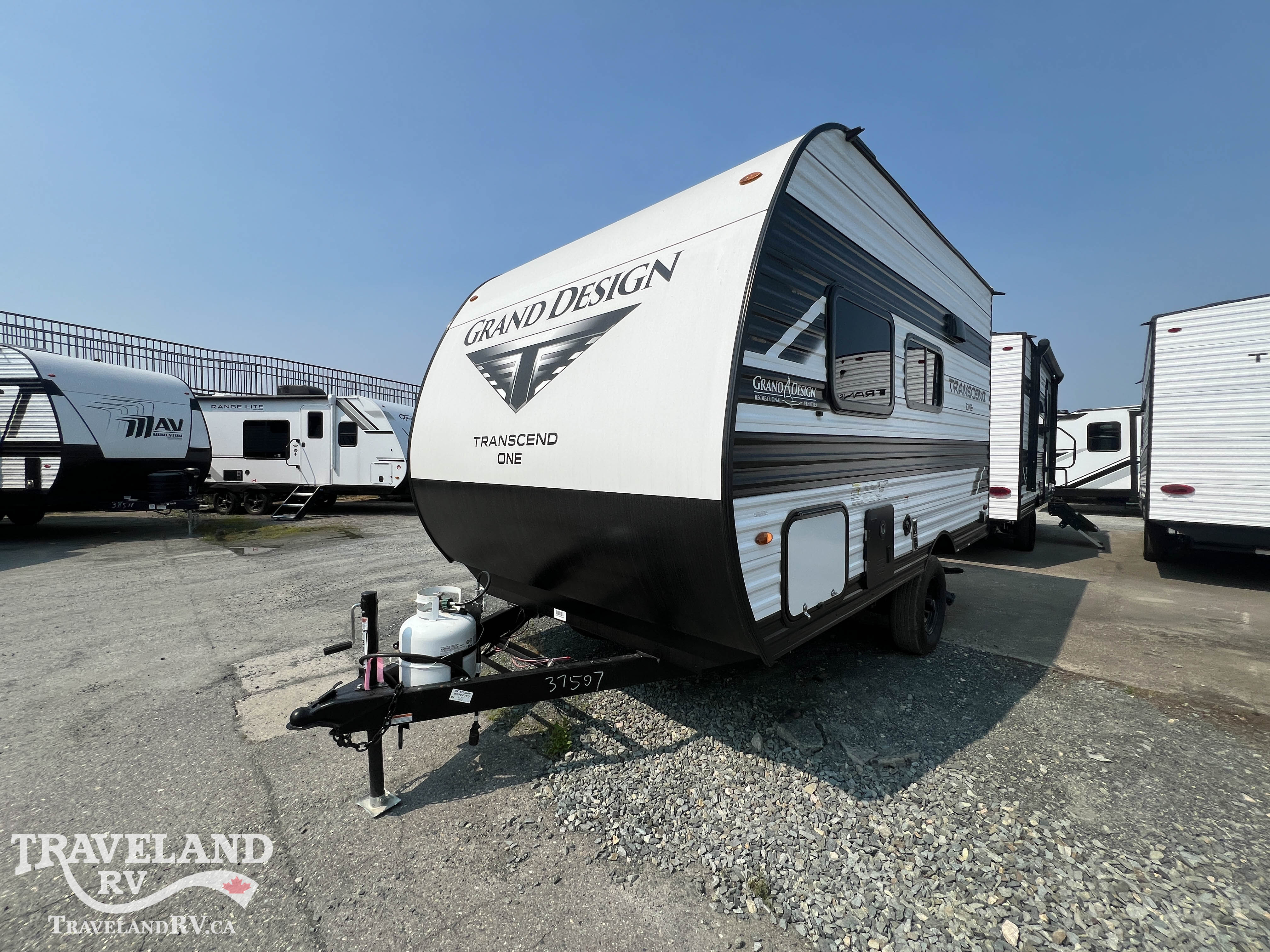 2026 Grand Design Transcend ONE 131DL - Image 3