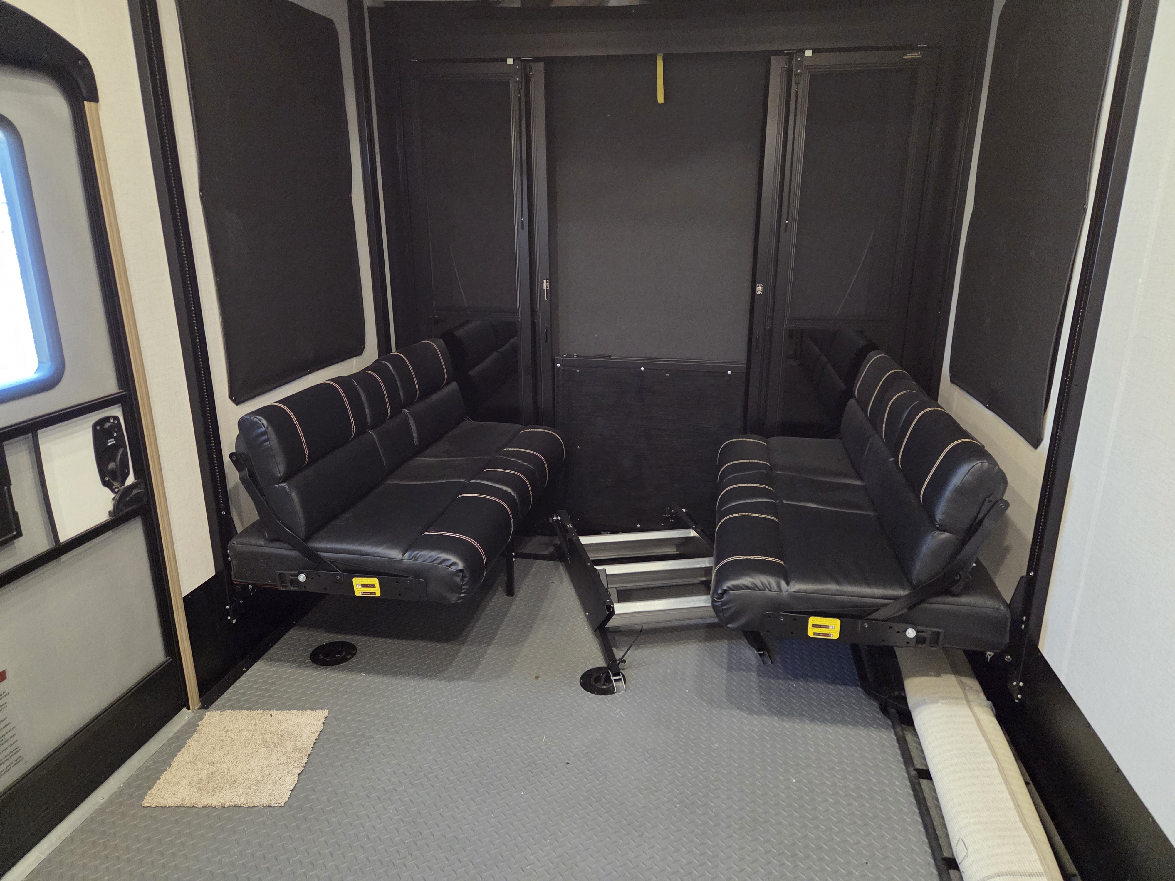 2022 Keystone Raptor 423 - Image 14