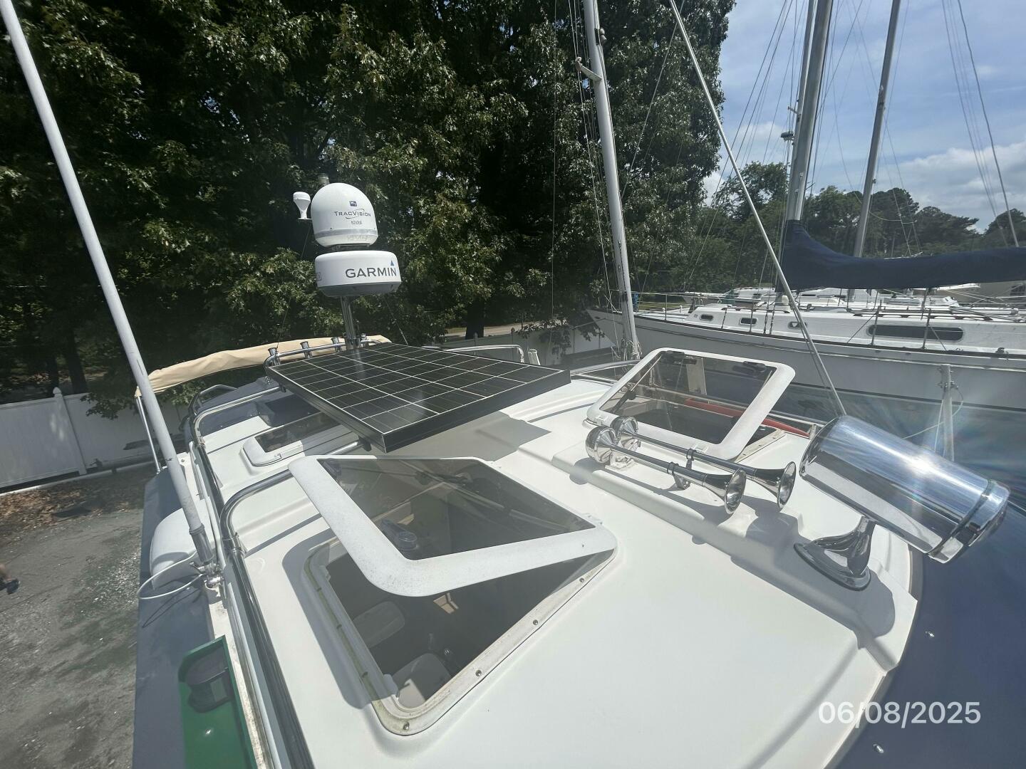 2012 Cutwater C28 - Image 13