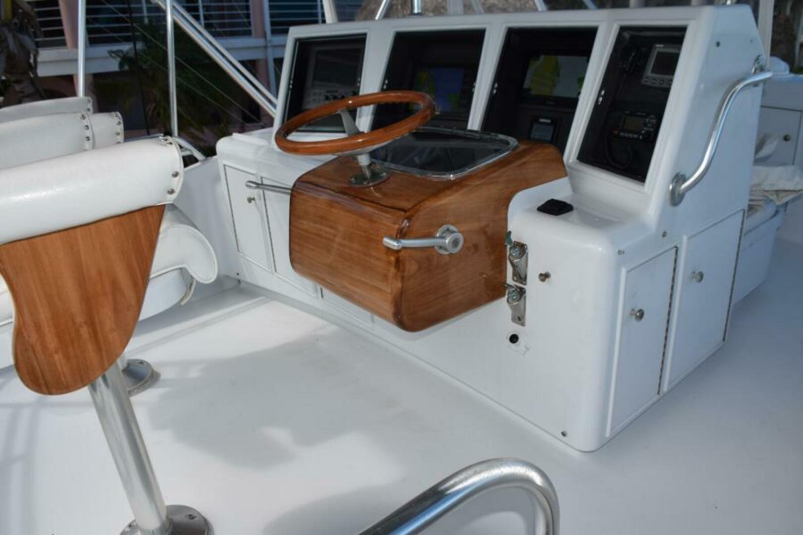 1990 Sunny Briggs Flybridge Sportfish - Image 40