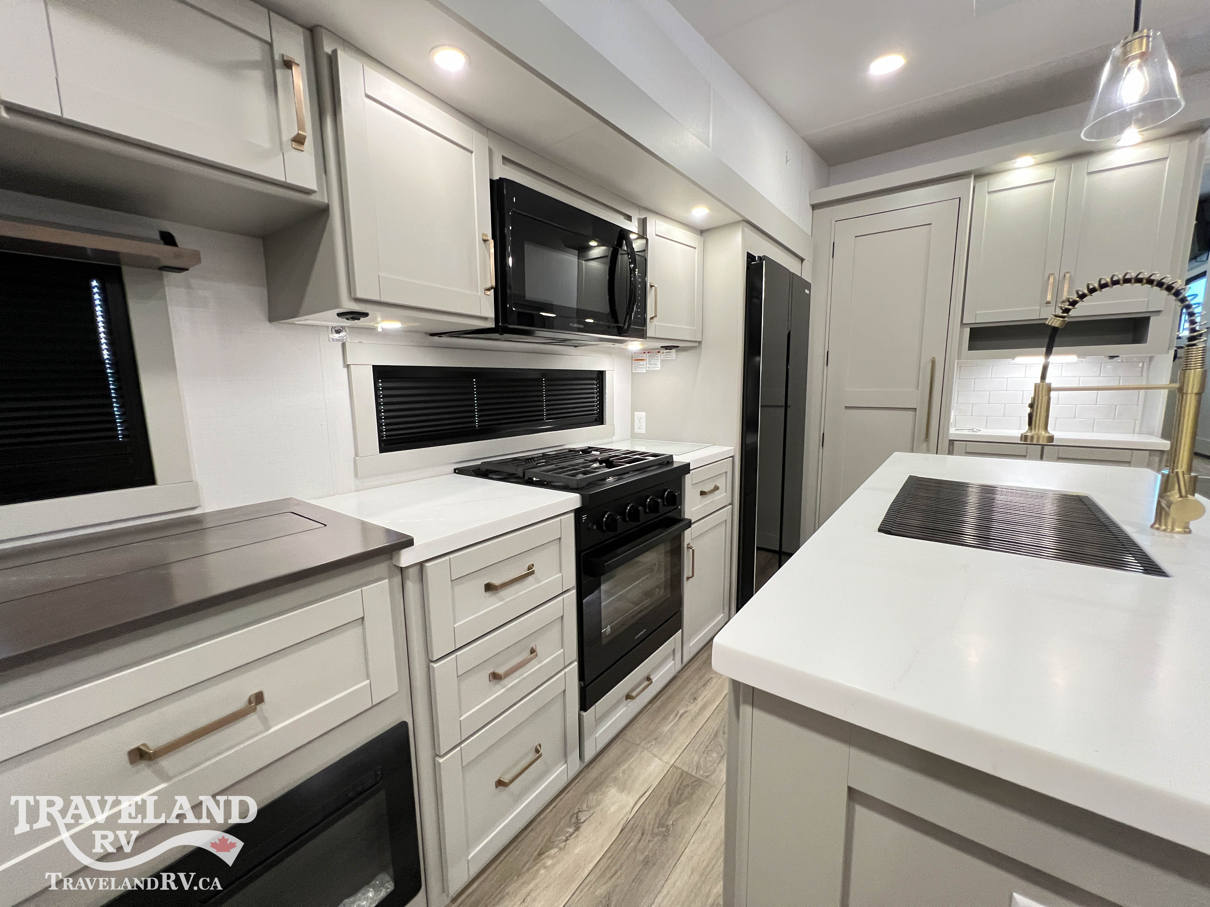 2024 Brinkley RV Model Z 3100 - Image 22