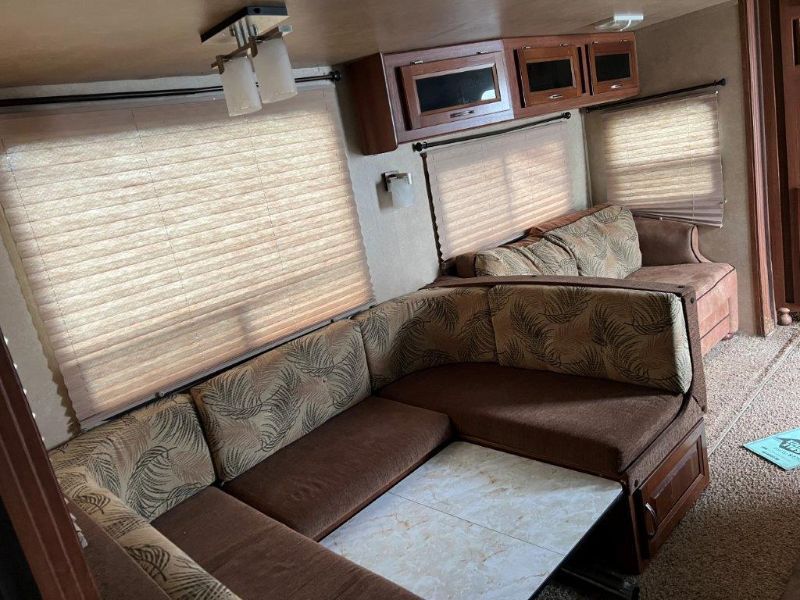 2012 Forest River Wildcat eXtraLite 312BHX - Image 9