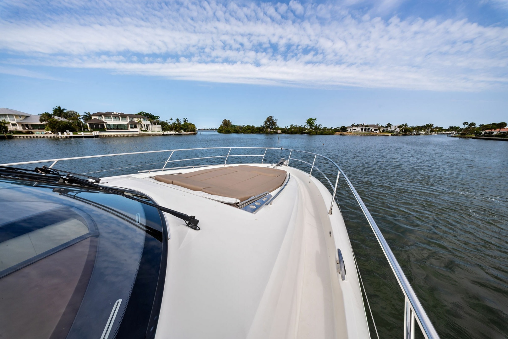 2015 Prestige 550 Base - Image 61