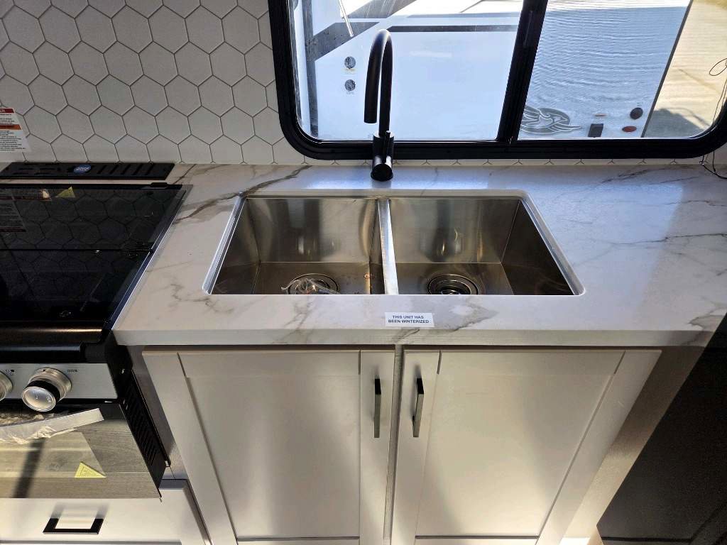 2026 JAYCO JAY FEATHER 29QBH - Image 24