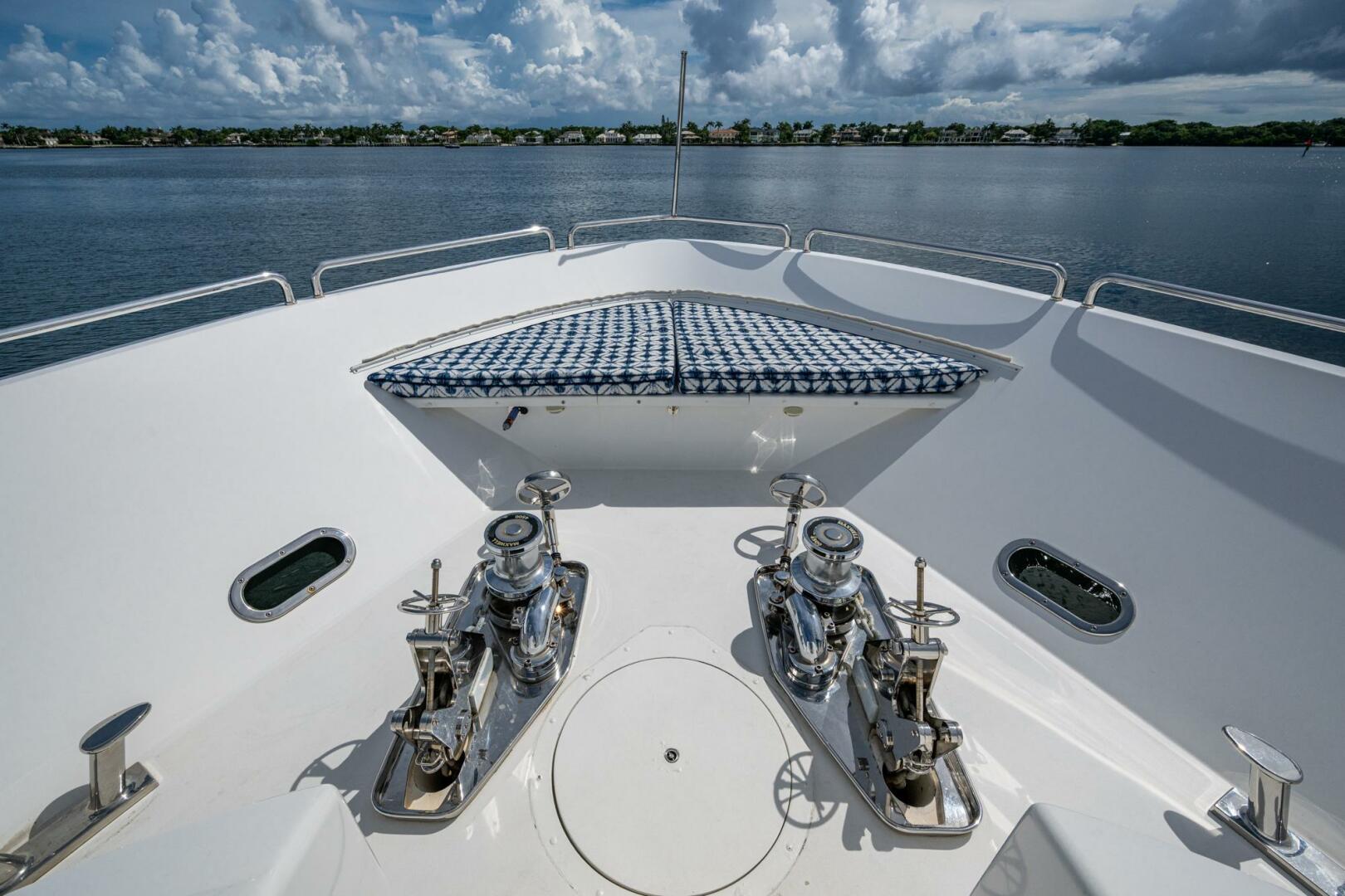 2006 Westport - Image 19