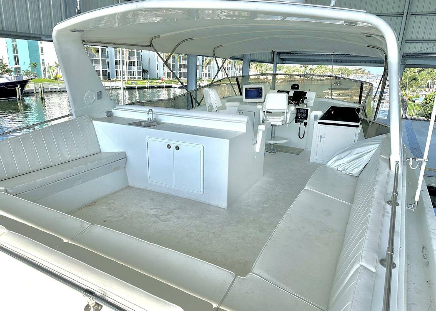 1994 Hatteras Cockpit Motoryacht - Image 30
