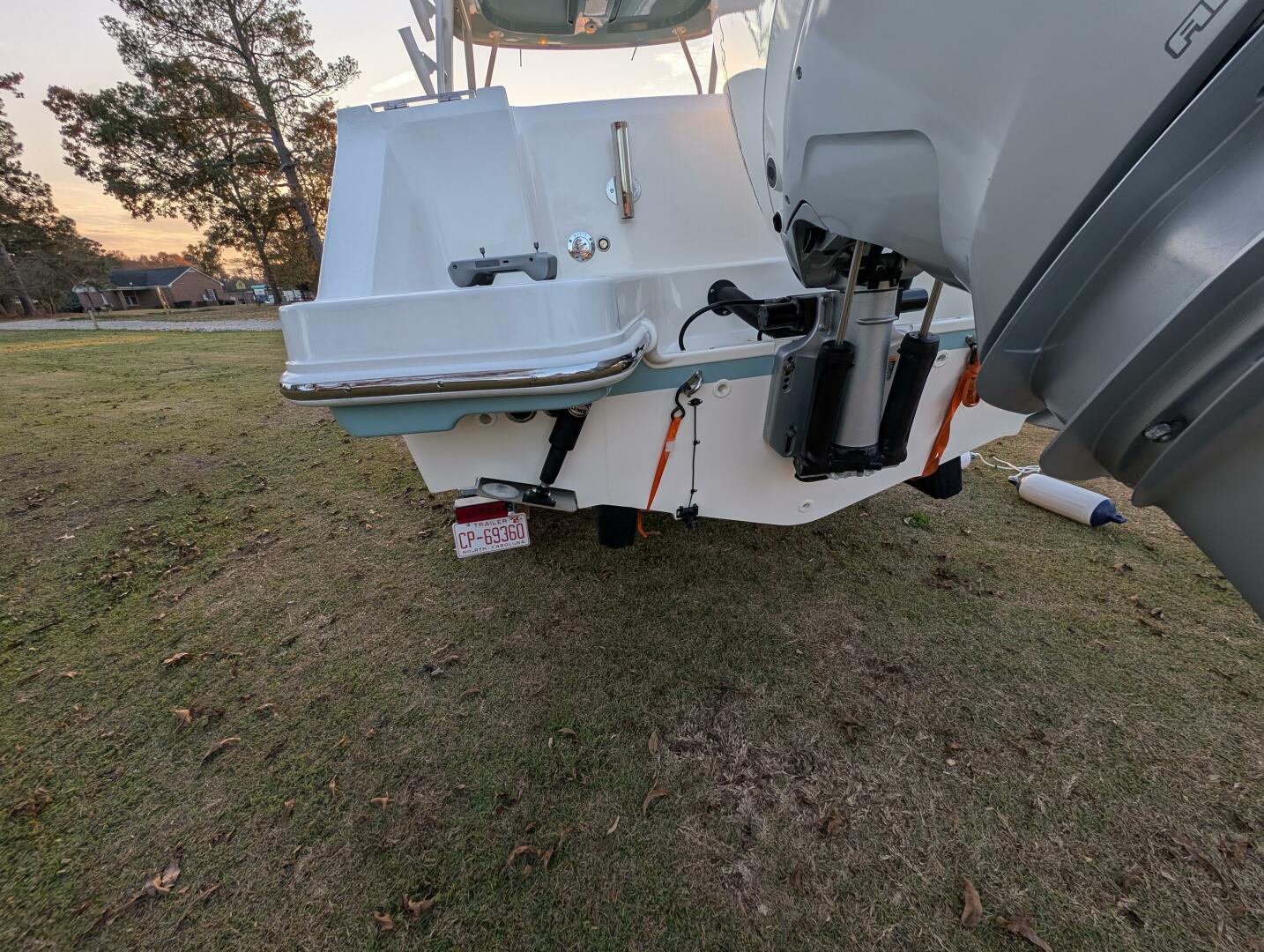 2023 Boston Whaler 240 Vantage - Image 65