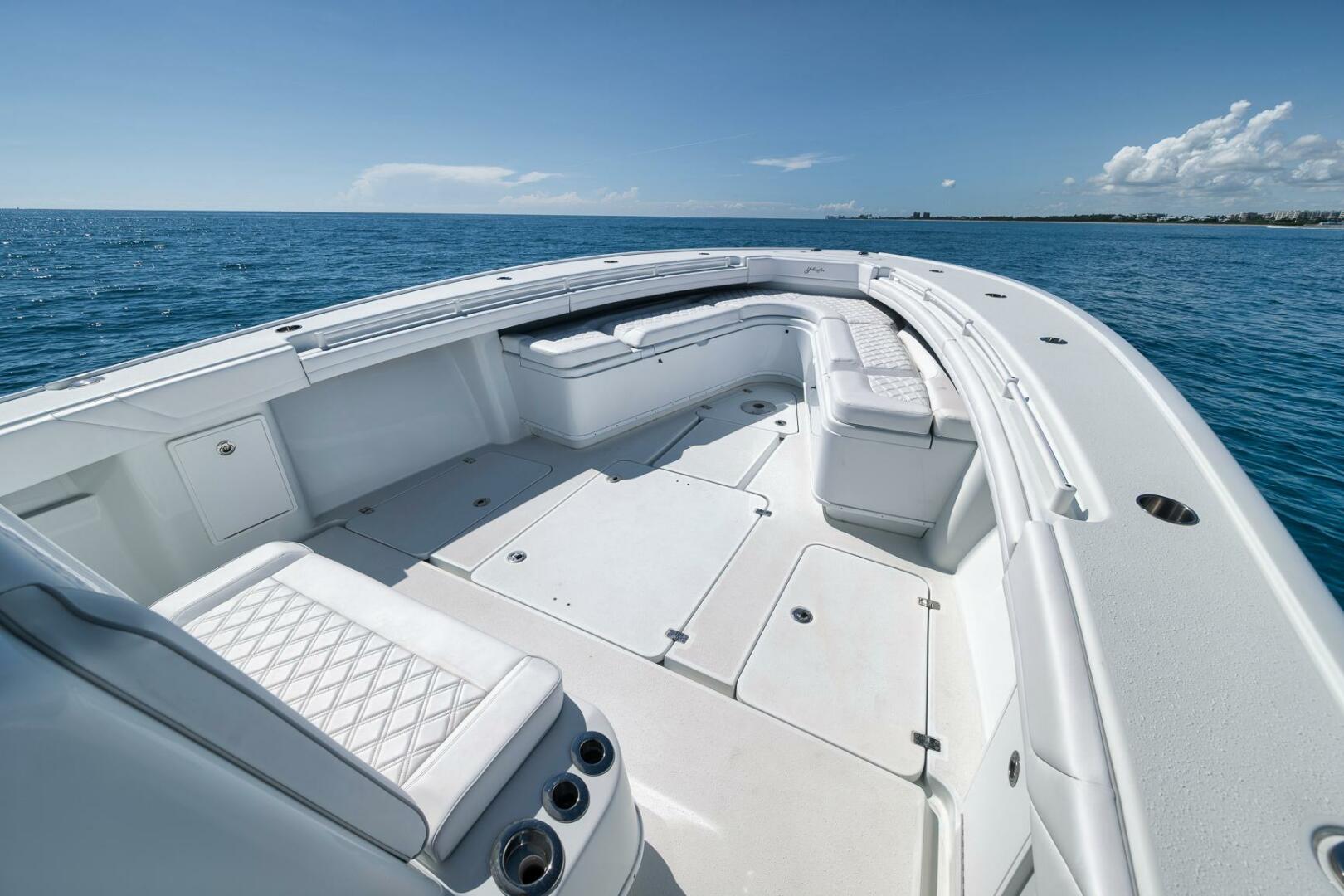 2023 Yellowfin 39' Offshore - Image 8