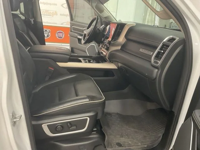 2022 Ram Ram 1500 Pickup Crew Cab Laramie 4WD - Image 26