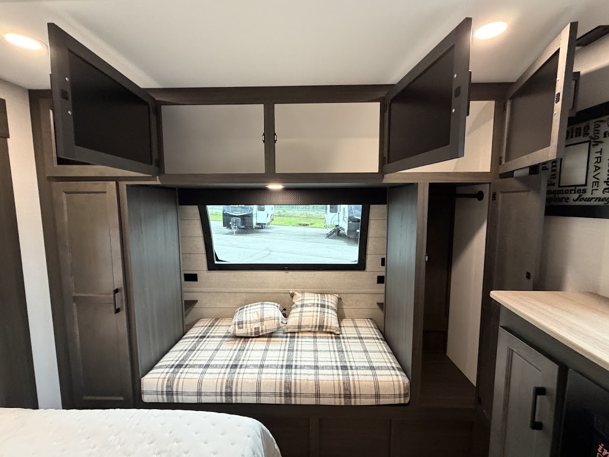 2026 VENTURE RV SPORTTREK 343VIK - Image 67