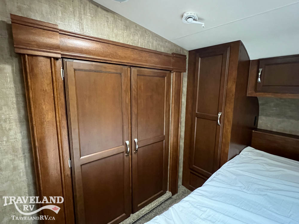 2015 KZ RV Durango D2857 - Image 30