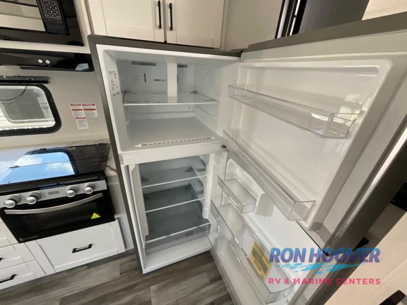 2025 JAYCO 380DQS - Image 8