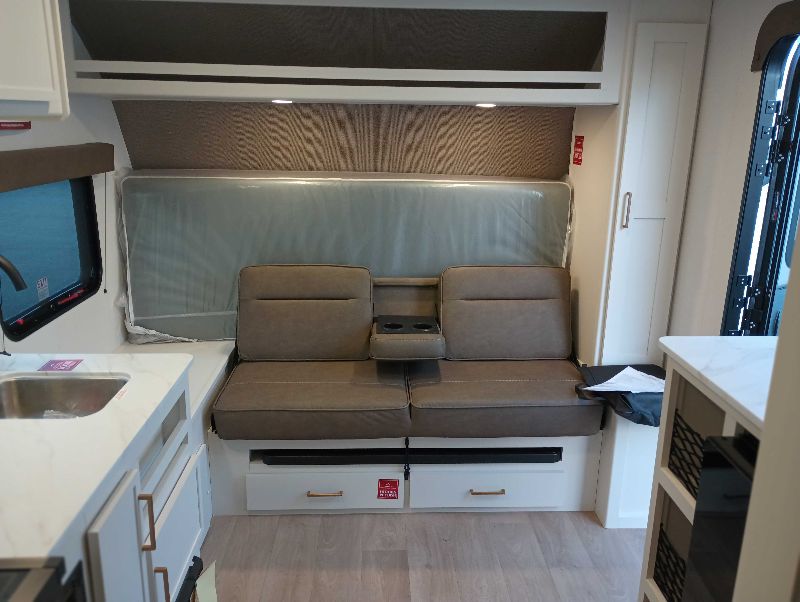 2026 Grand Design Transcend ONE 131DL - Image 10