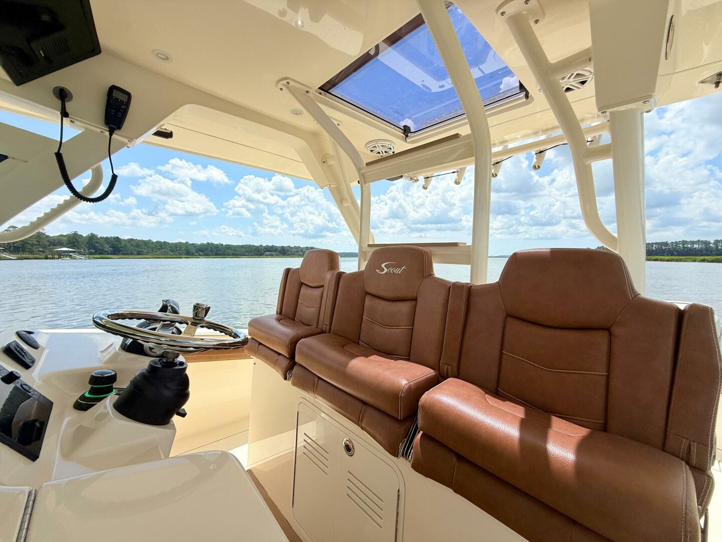 2020 Scout 380 LXF - Image 27