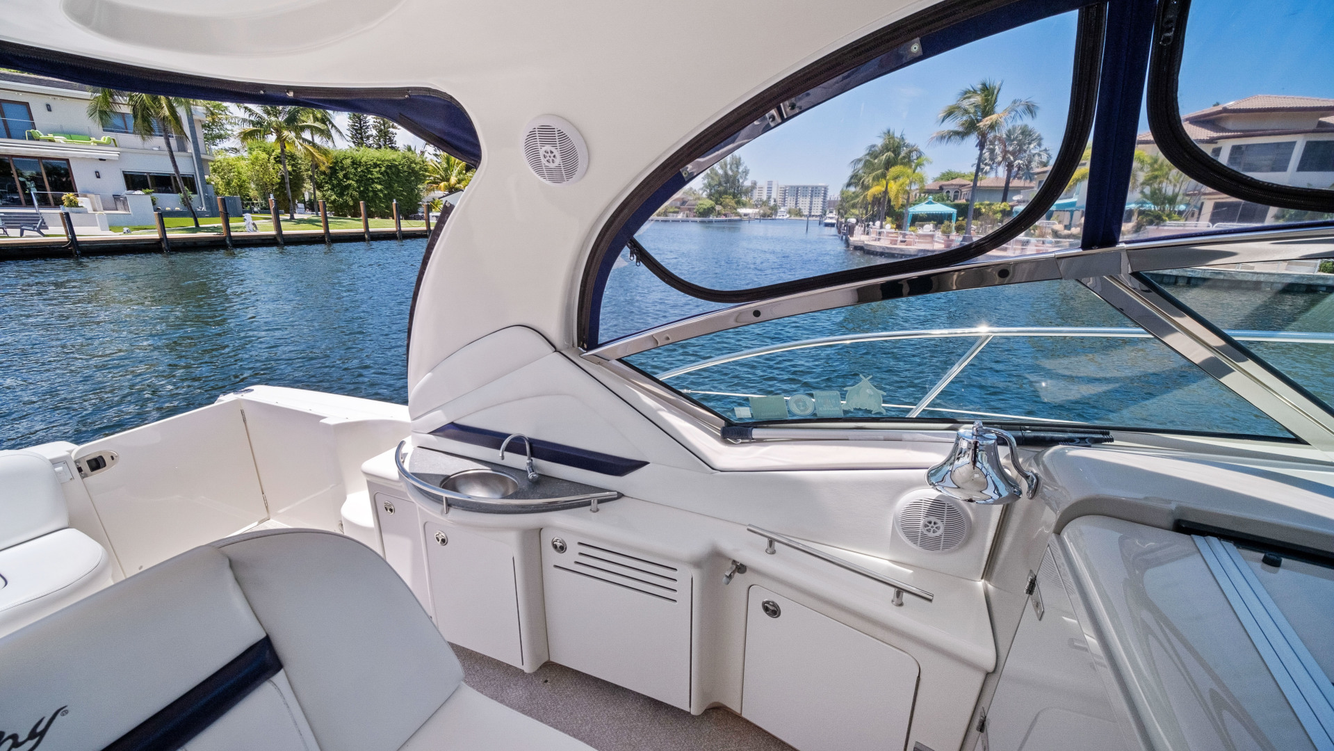 2007 Sea Ray 40 Sundancer - Image 23