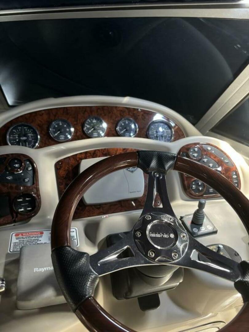 2007 Sea Ray 340 - Image 7