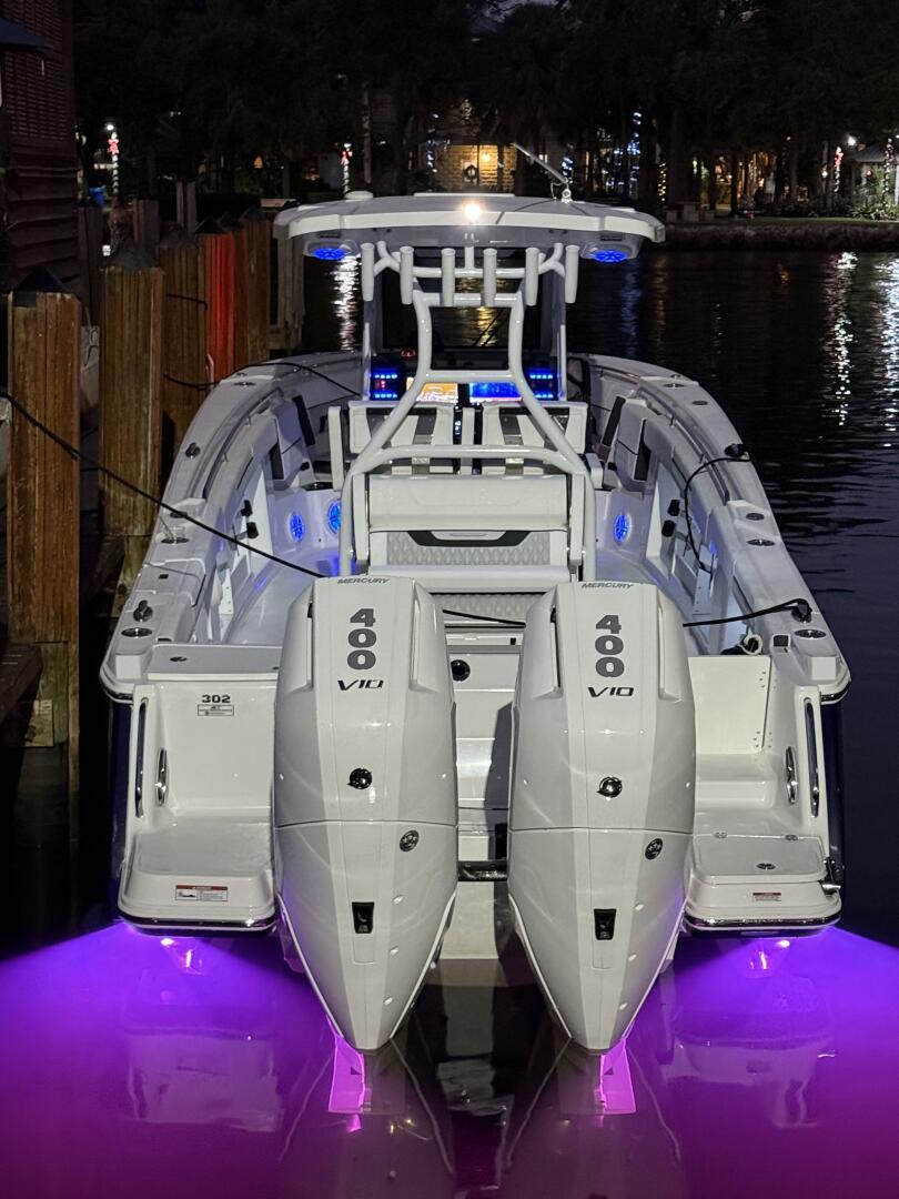 2025 Blackfin 302CC - Image 8