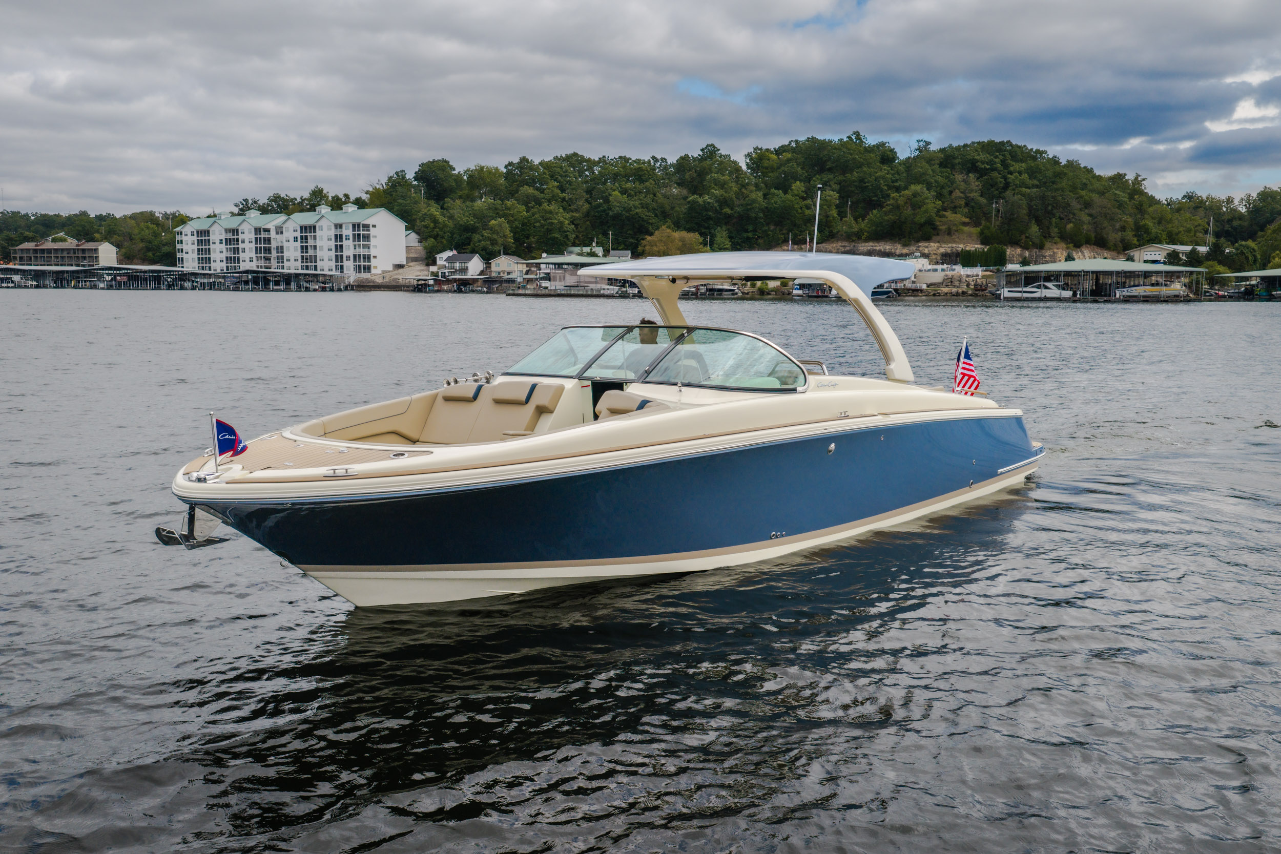 2027 Chris Craft Launch GT 35 ME - Image 2