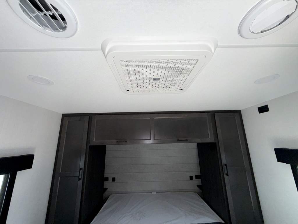 2026 VENTURE RV STRATUS 291VQB - Image 29
