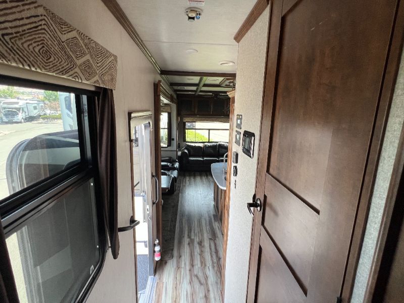 2019 Heartland Bighorn BH 3160 ELITE - Image 19