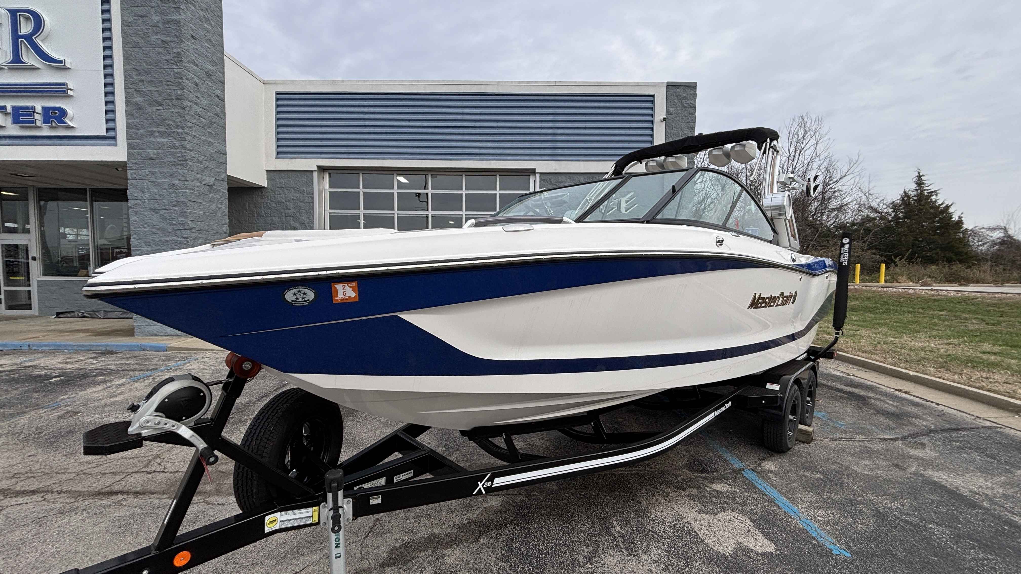 2022 MasterCraft X26 - Image 6