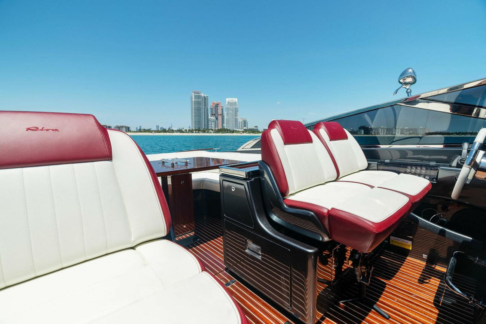 2022 Riva Rivamare - Image 9