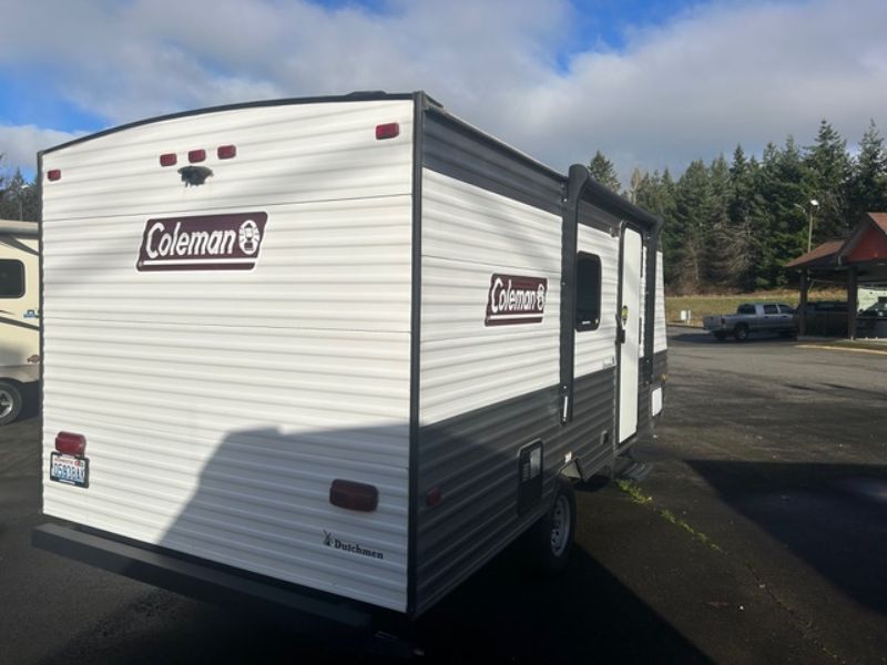 2023 Dutchmen Coleman 17B - Image 6