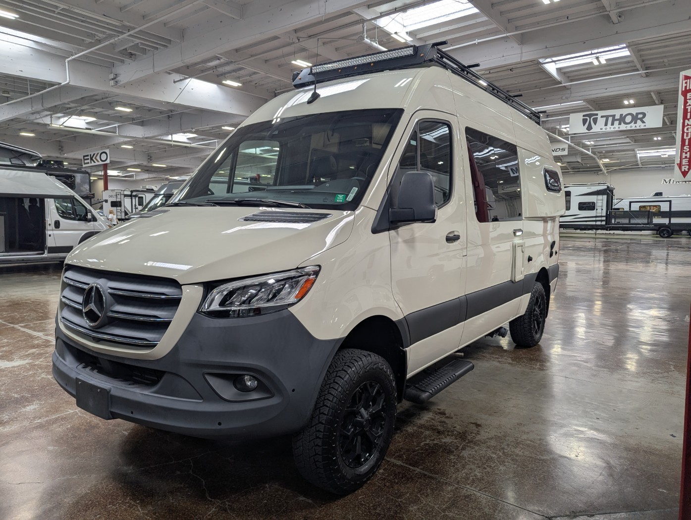 2025 Entegra Coach Launch 19Y - Image 3