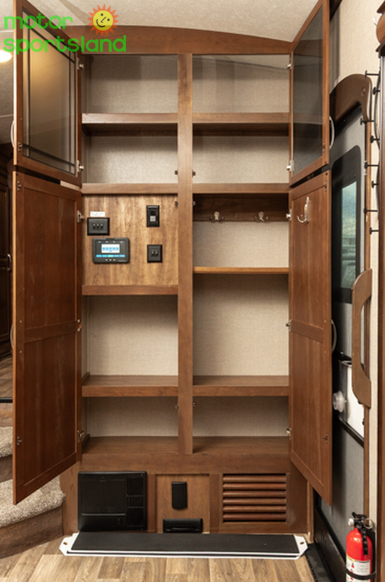 2017 Keystone Montana Legacy 3720RL - Image 27