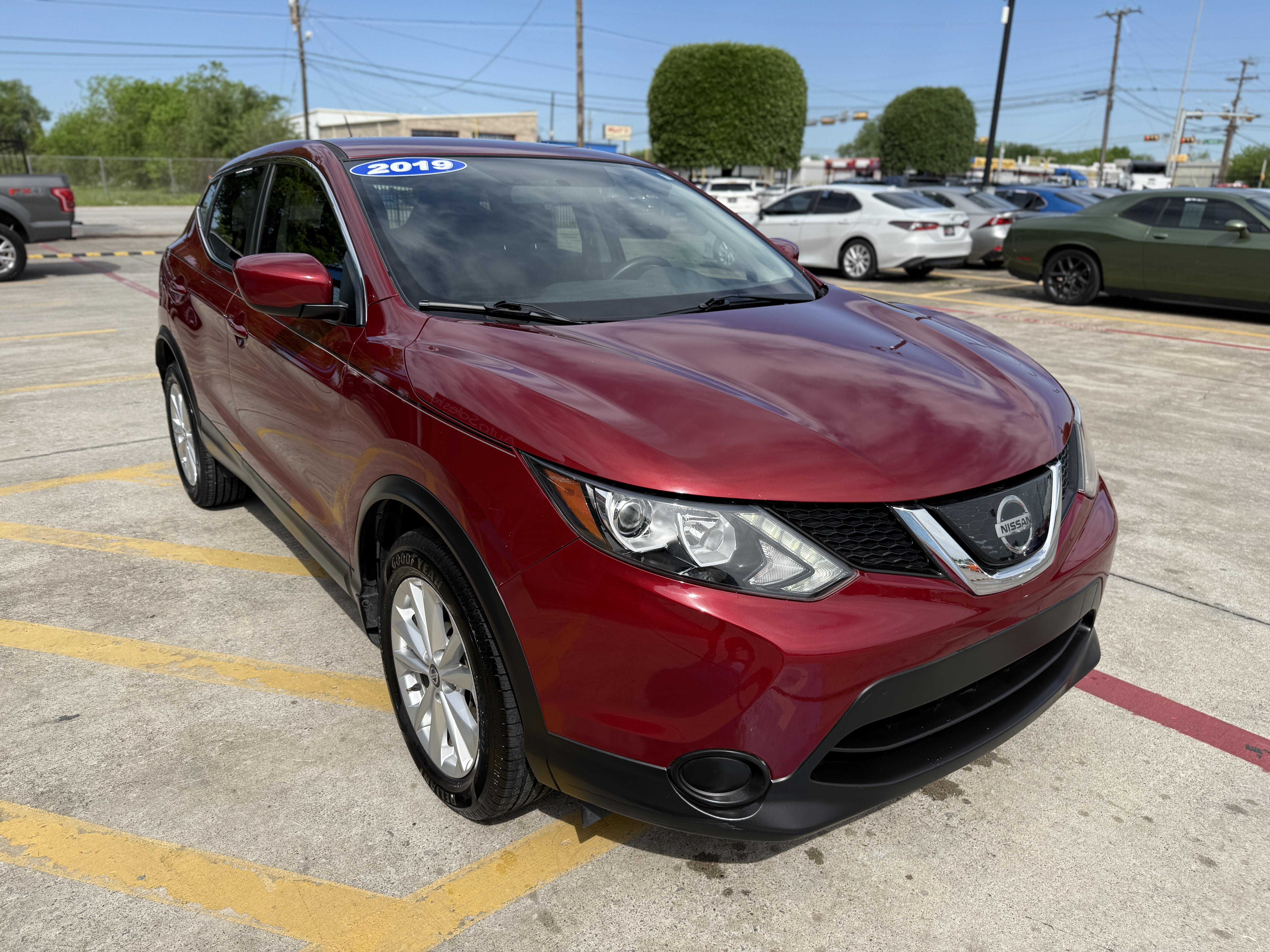 2019 Nissan Rogue Sport Utility 4D S 2WD - Image 8