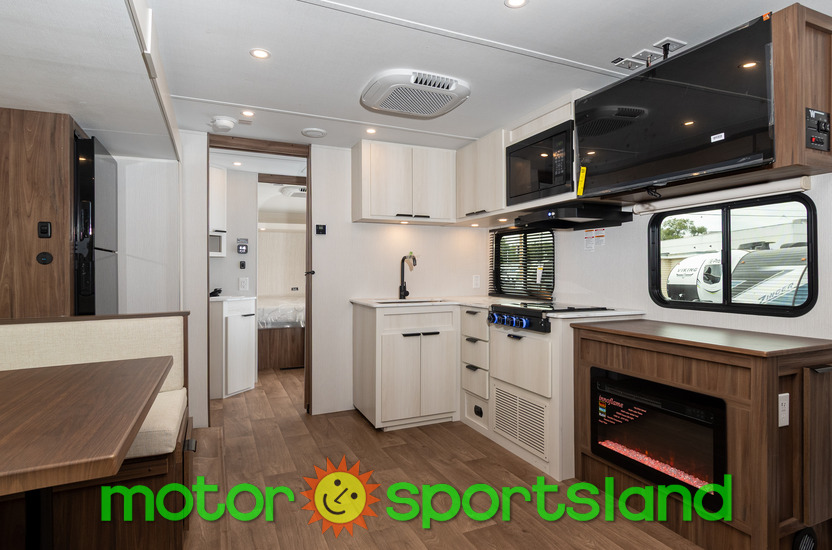 2027 Winnebago Access 28GP - Image 18