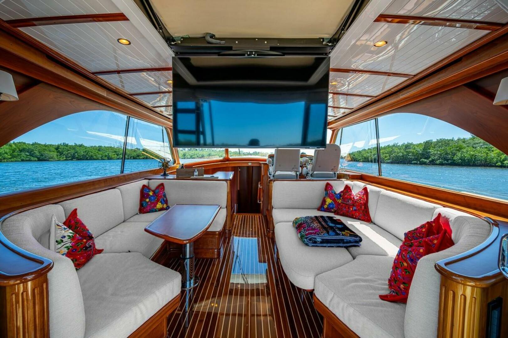 2021 Hinckley Talaria 55 Flybridge MKII - Image 27