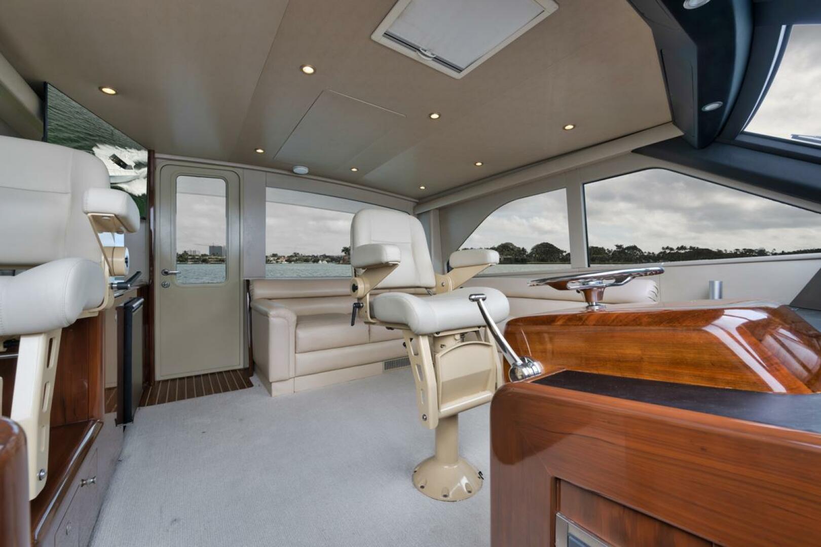 2007 Viking 52 Sport Coupe - Image 19