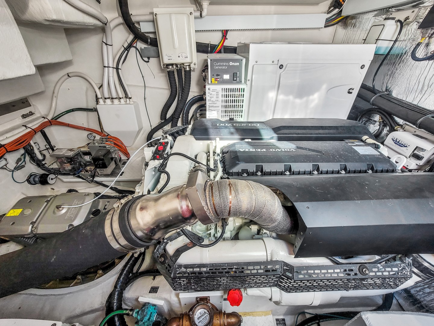 2019 Cruisers 50 Cantius - Image 37