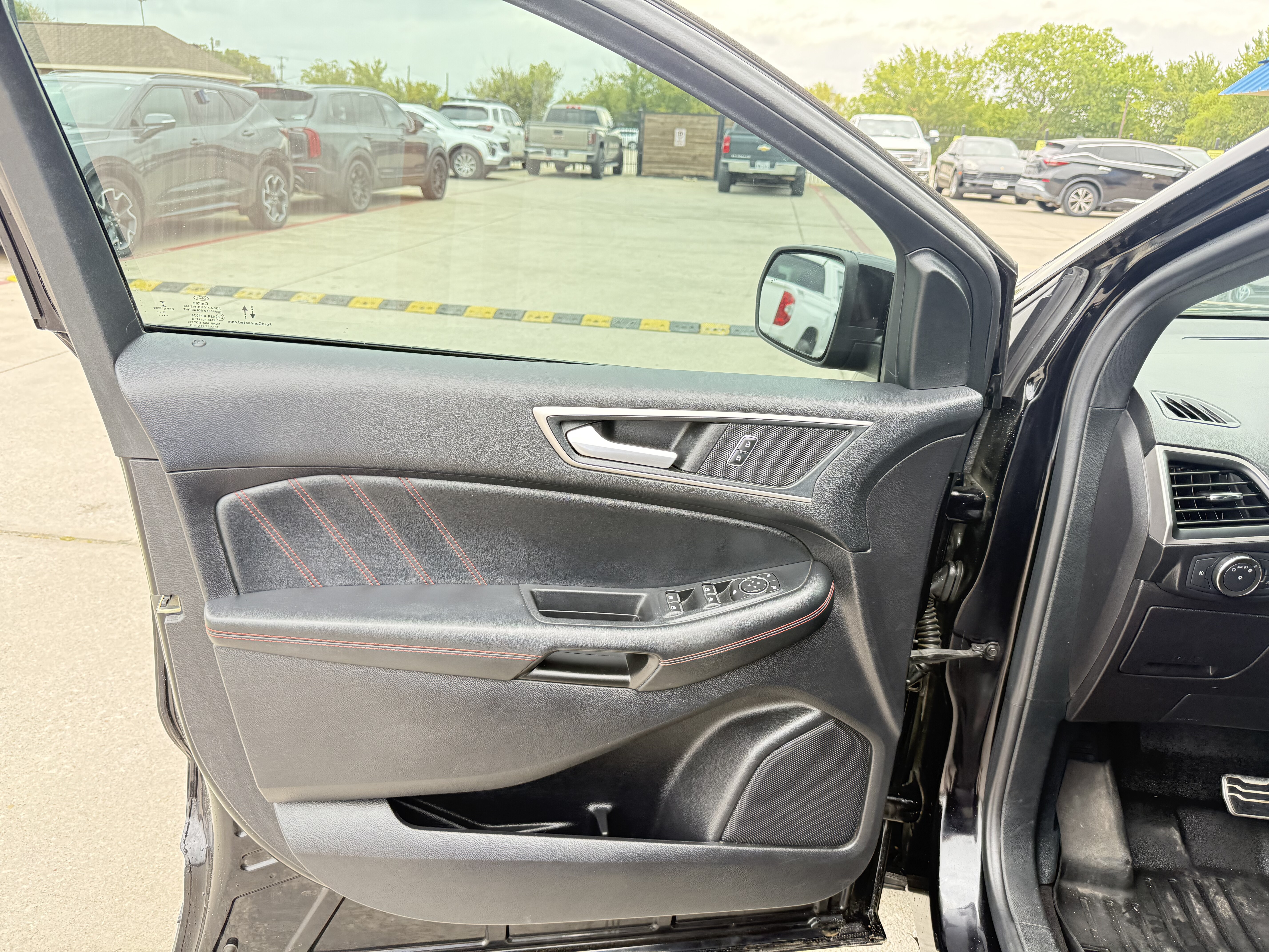 2020 Ford Edge Utility 4D SEL AWD I4 Turbo - Image 5