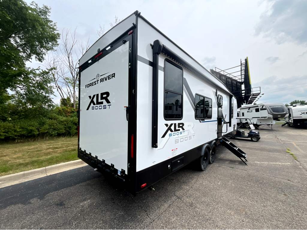 2026 Forest River XLR Boost 2715B - Image 27