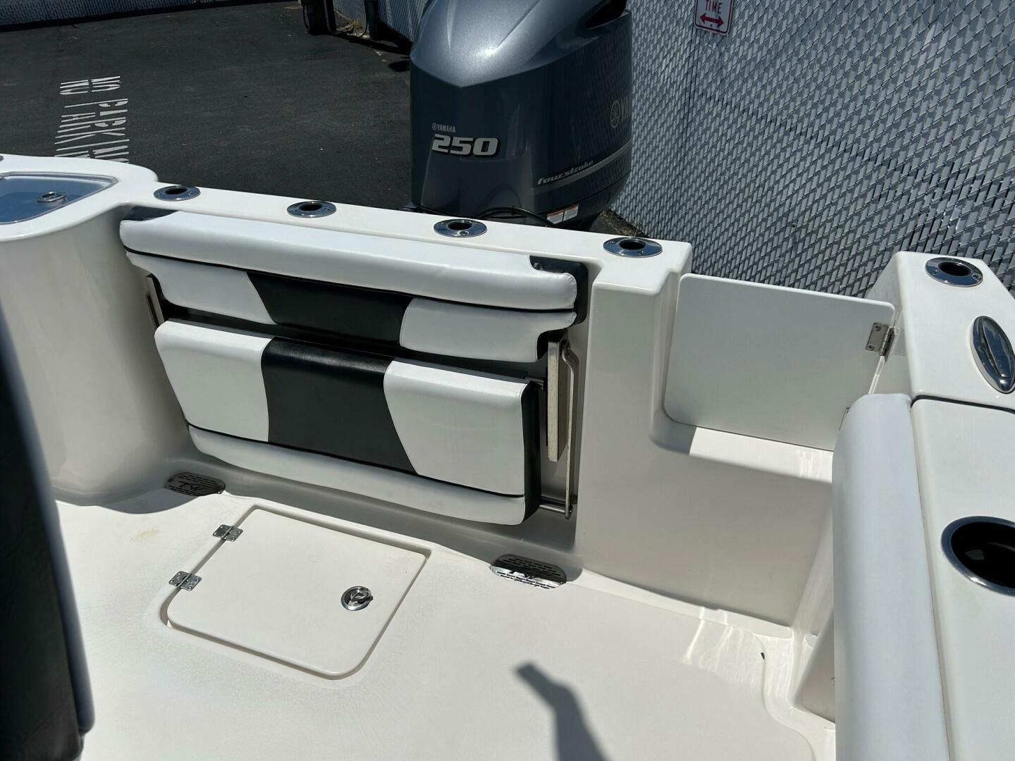 2019 Tidewater 232 Adventure - Image 14