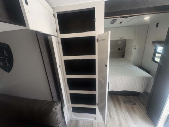 2026 VENTURE RV SIENNA 281VQB - Image 7