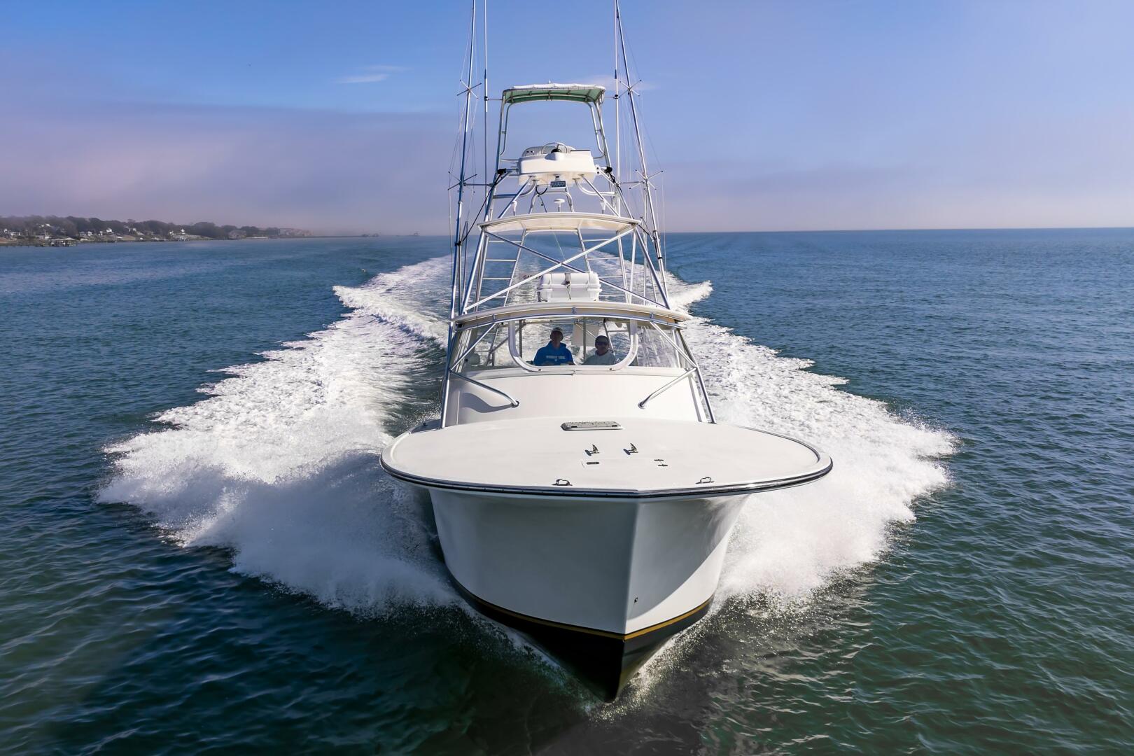 2003 Custom Carolina 40 Layton Express - Image 4
