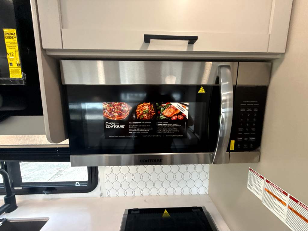 2027 ENTEGRA COACH ODYSSEY 29V - Image 20