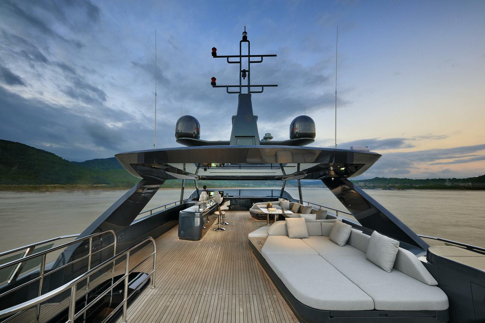 2027 Allegro Yacht - Image 15