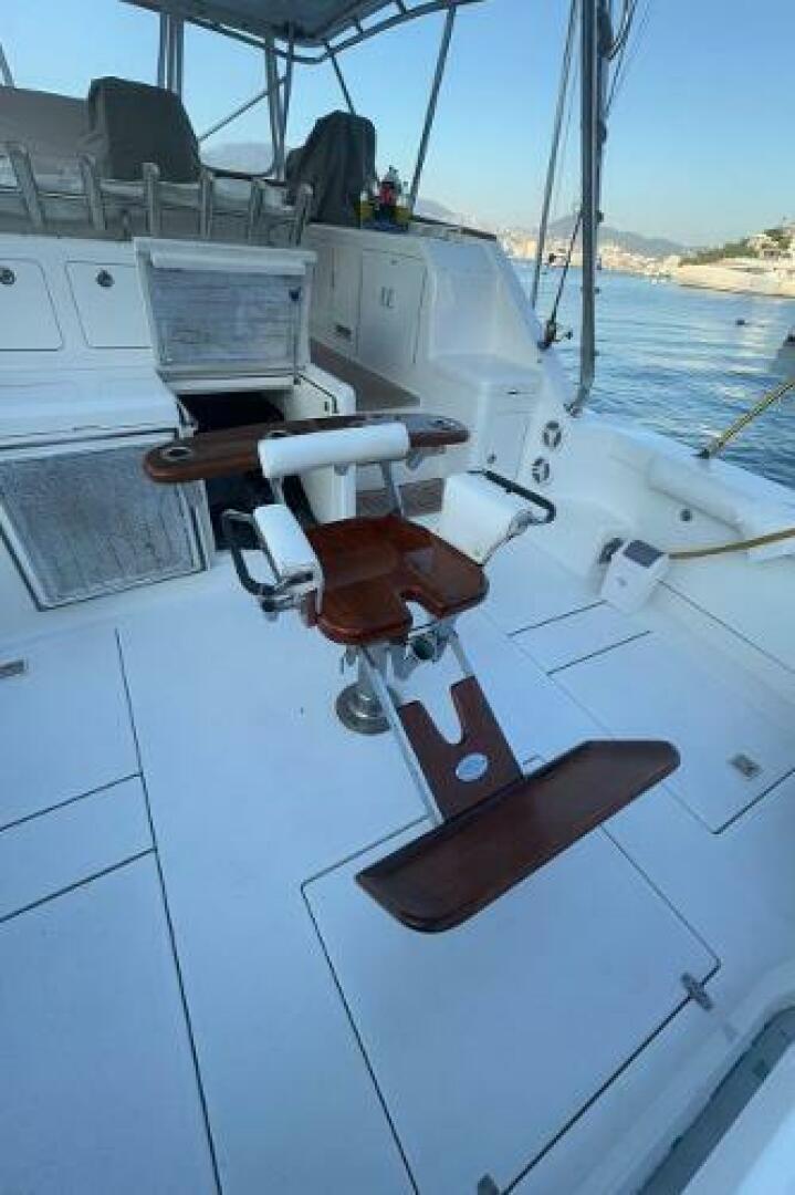 2004 Cabo 45 Express Los Suenos Edition - Image 8