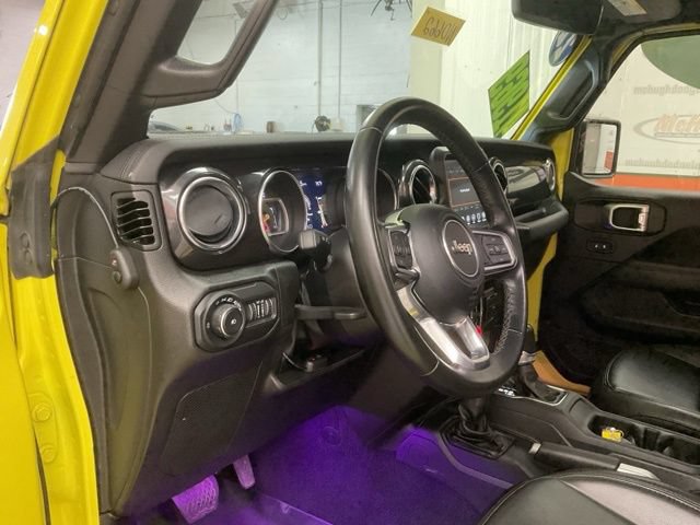 2022 Jeep Wrangler Unlimited Sahara Altitude - Image 14