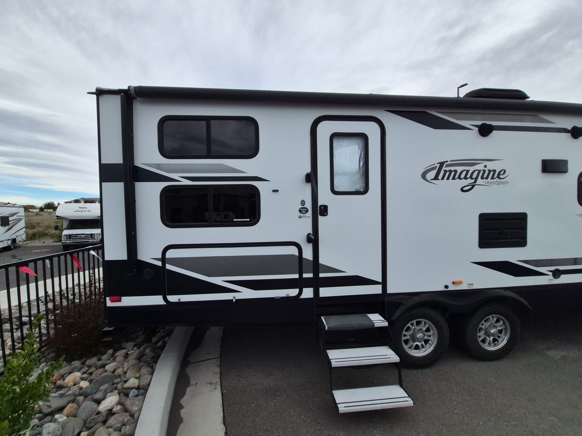2019 Grand Design Imagine 2800BH - Image 8